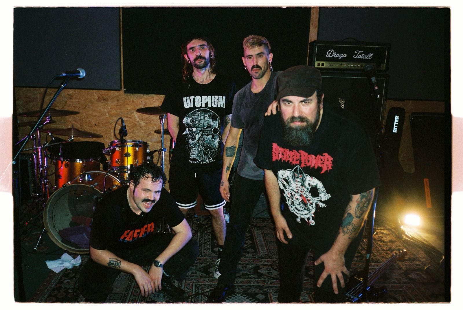 COBRAFUMA: DROGA TOTAL